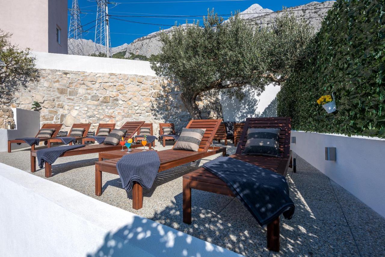 Villa Petra Apartment With Private Pool Makarska Eksteriør billede