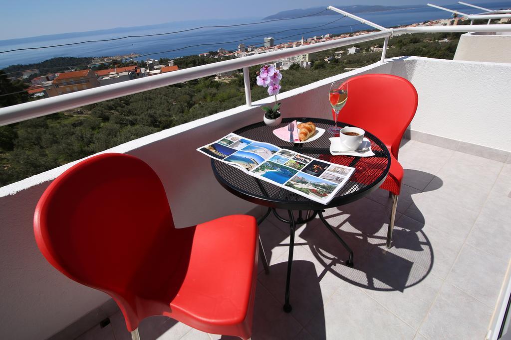 Villa Petra Apartment With Private Pool Makarska Eksteriør billede