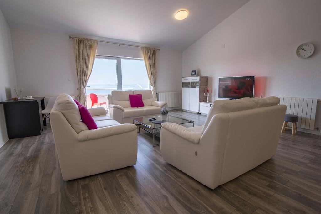 Villa Petra Apartment With Private Pool Makarska Eksteriør billede